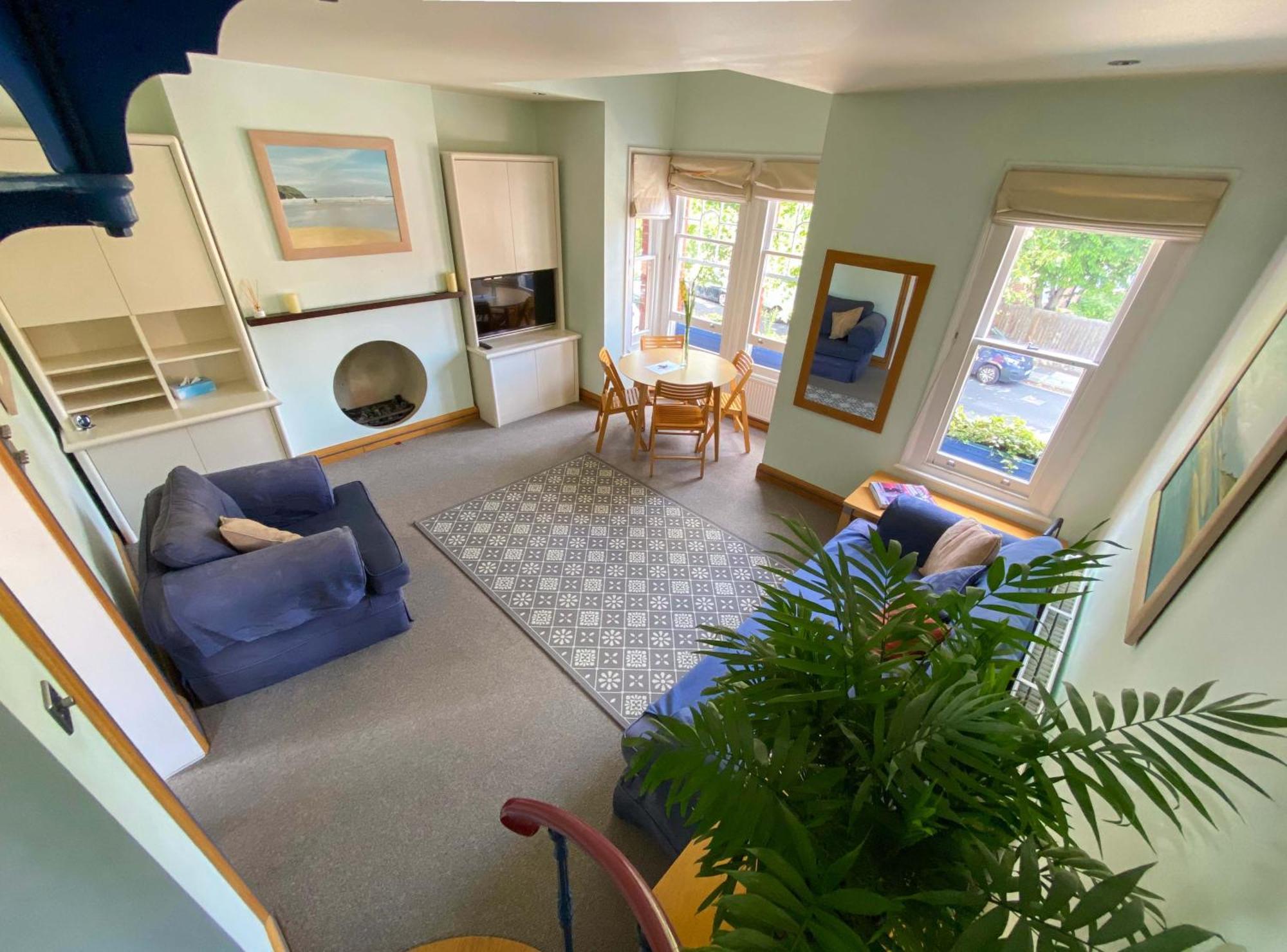 8 Ravenscourt Gardens Apartment Лондон Екстериор снимка