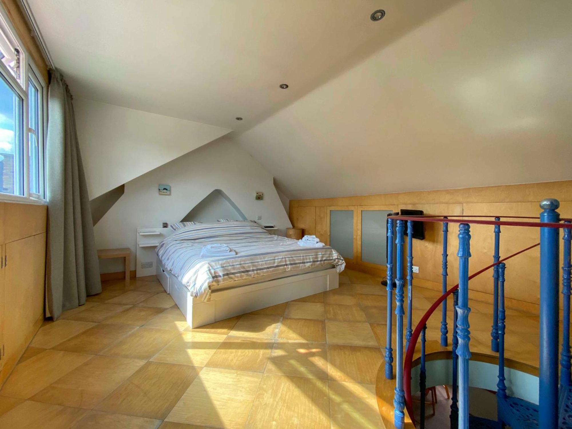 8 Ravenscourt Gardens Apartment Лондон Екстериор снимка