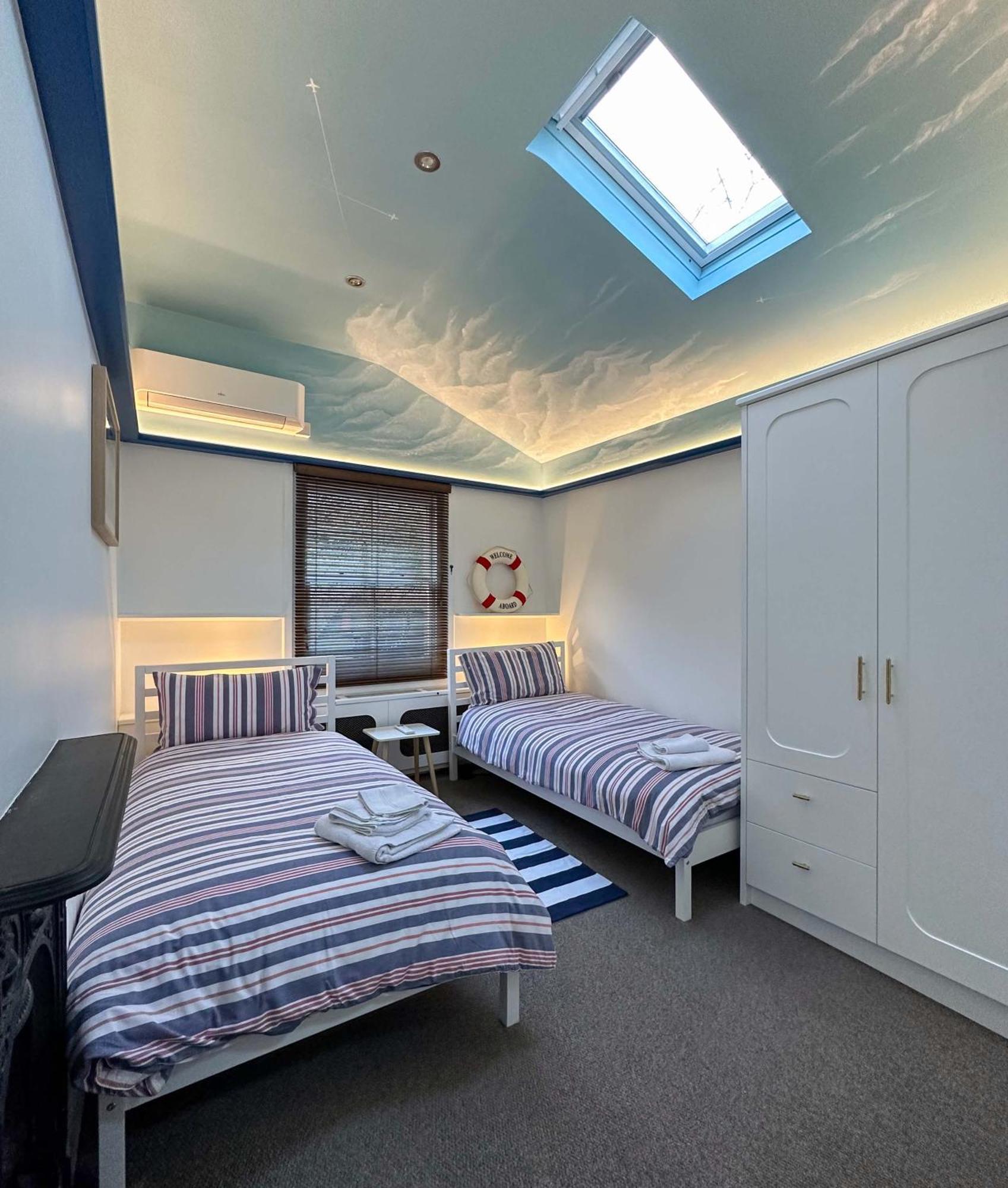 8 Ravenscourt Gardens Apartment Лондон Екстериор снимка