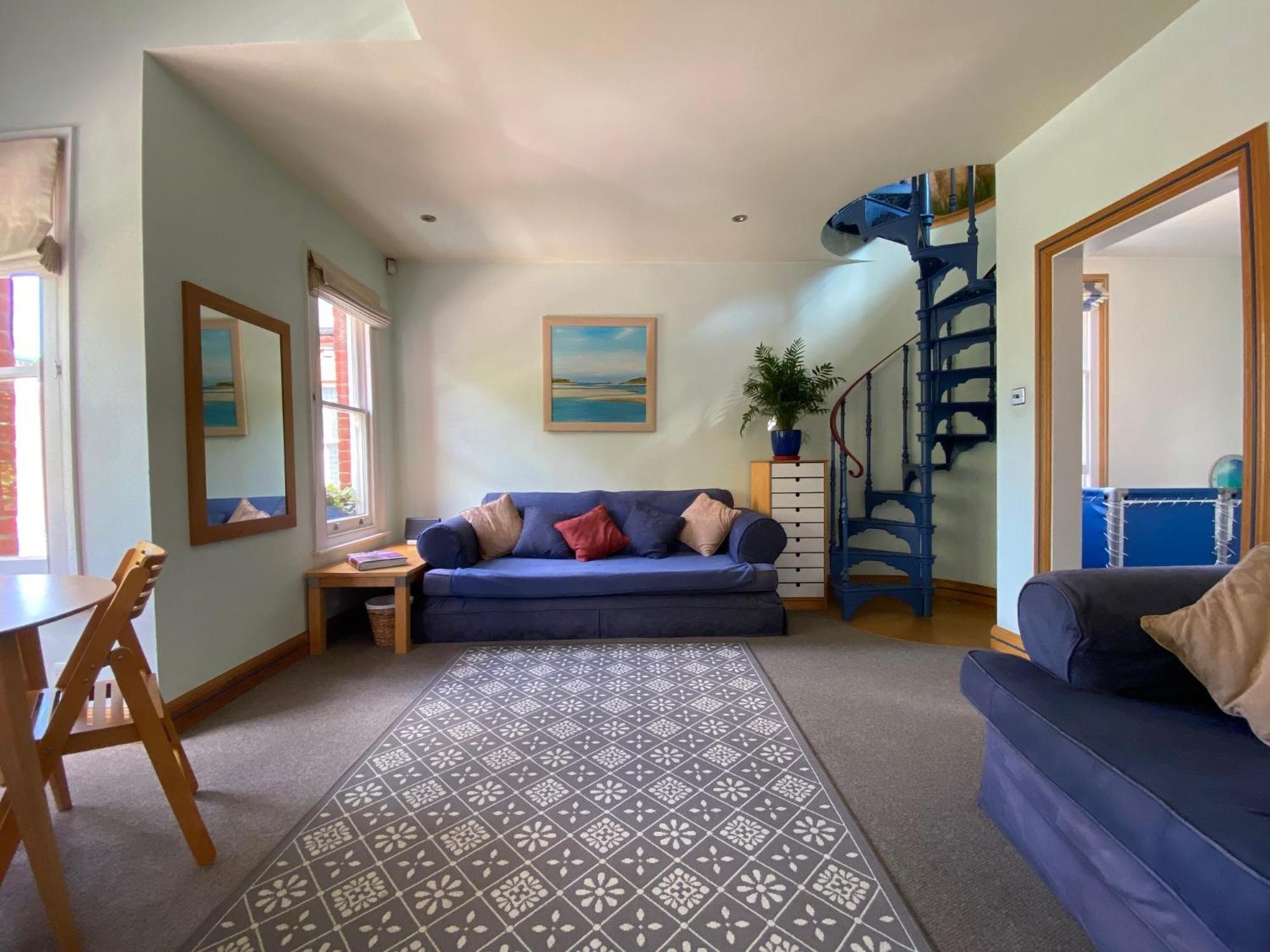 8 Ravenscourt Gardens Apartment Лондон Екстериор снимка